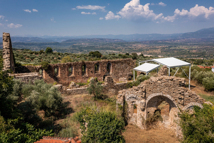 Μονή Ίσοβας 1