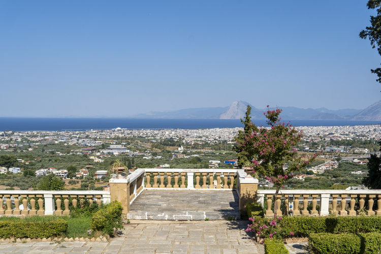 achaia_clauss_23.jpg