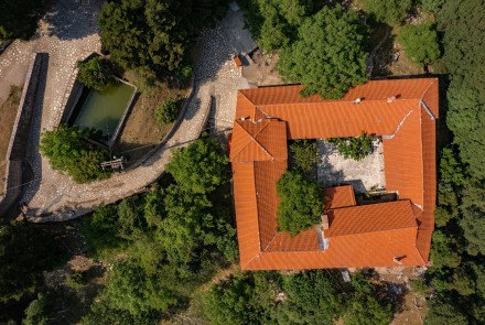 i.m._panagias_hrysopigis_dibris_i_ano_moni_i_moni....